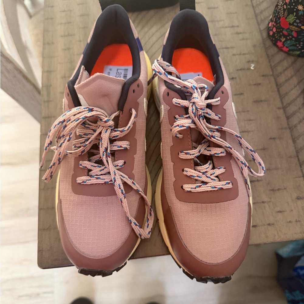 Veja Dekkan Ripstop Women’s 5 running shoes Brand New - Picture 2 of 6